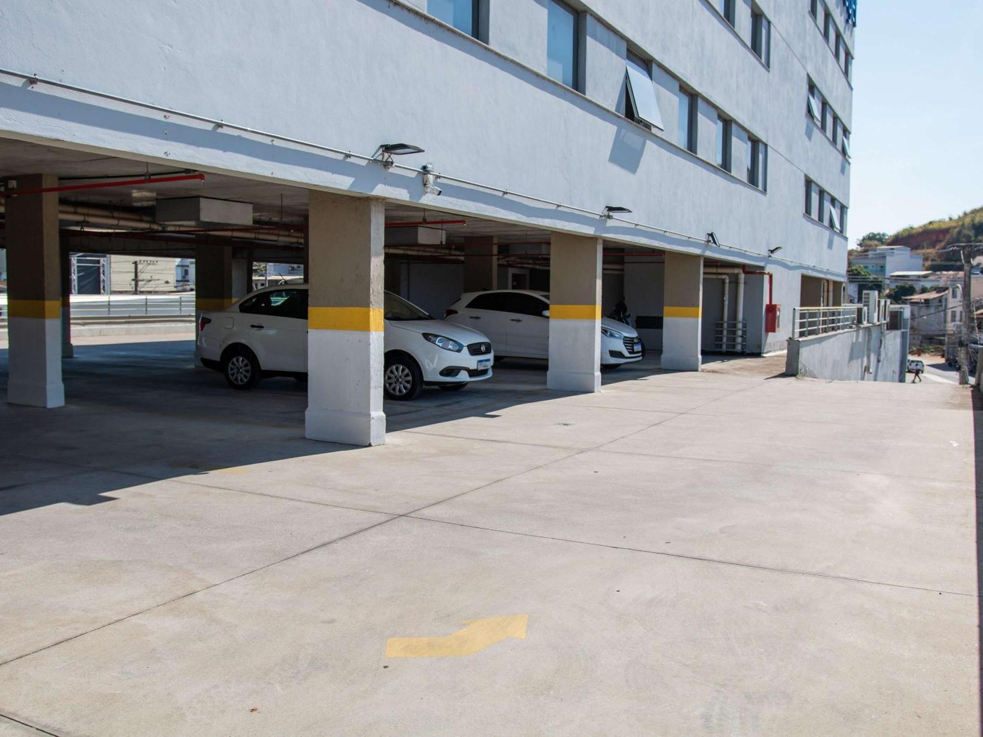 Ibis Budget Itaperuna Exteriör bild