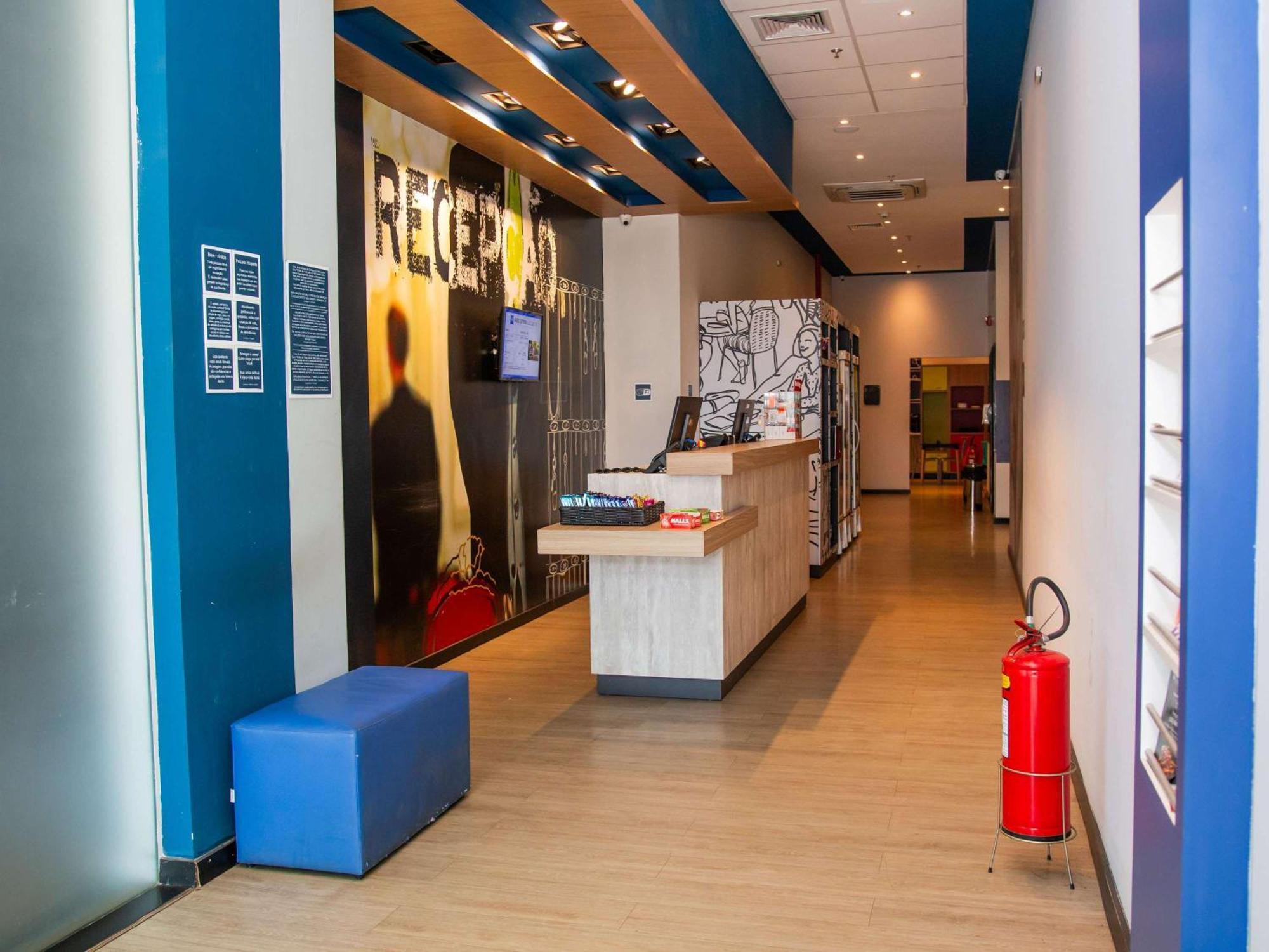 Ibis Budget Itaperuna Exteriör bild